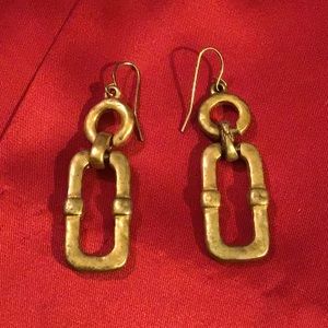 Gold fashion earrings